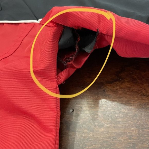 Winners Circle Dale Earnhardt Jr Budweiser Full Zip Jacket Womens Size Large Red - Picture 6 of 15